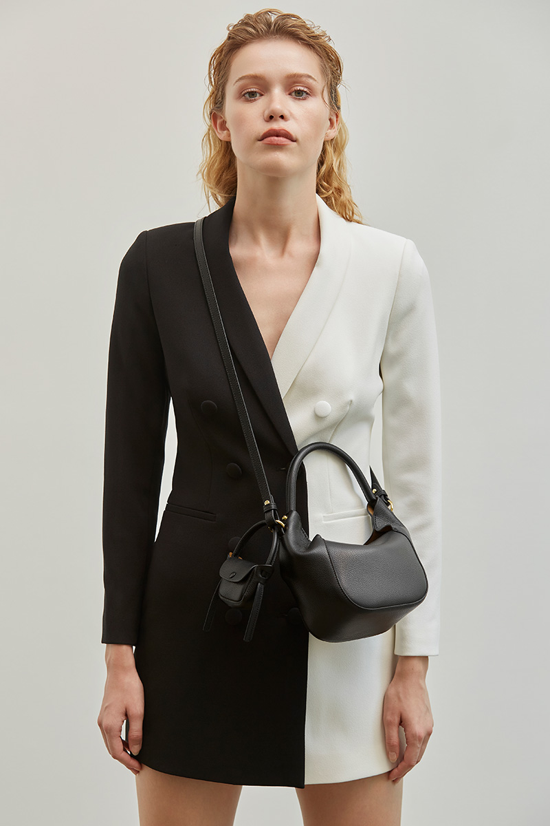 VERA Lundi 15 in Black