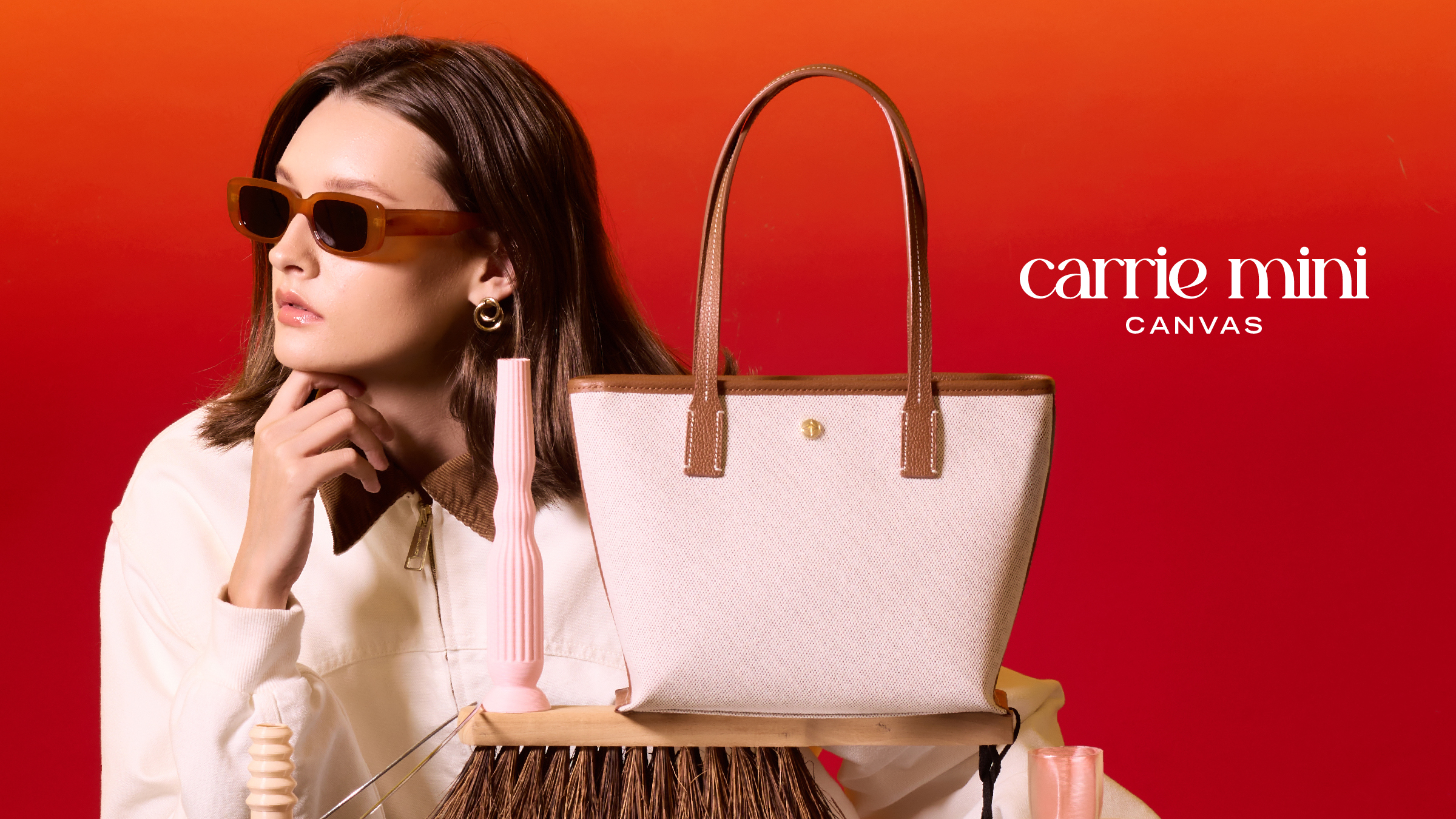 Discover VERA Carrie Mini