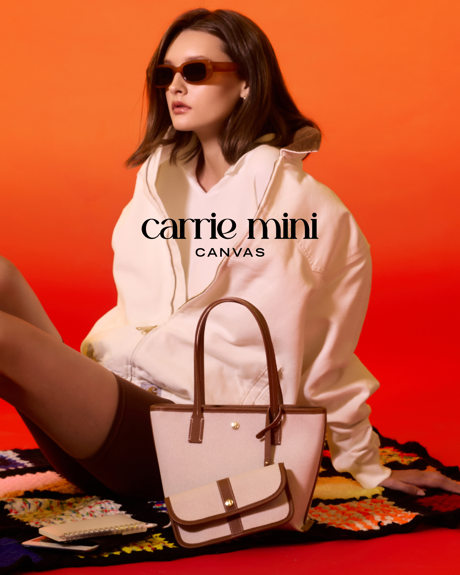 Discover VERA Carrie Mini