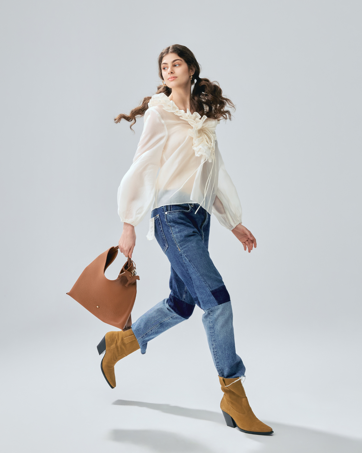 VERA Bobbie Camel & Leo Camel