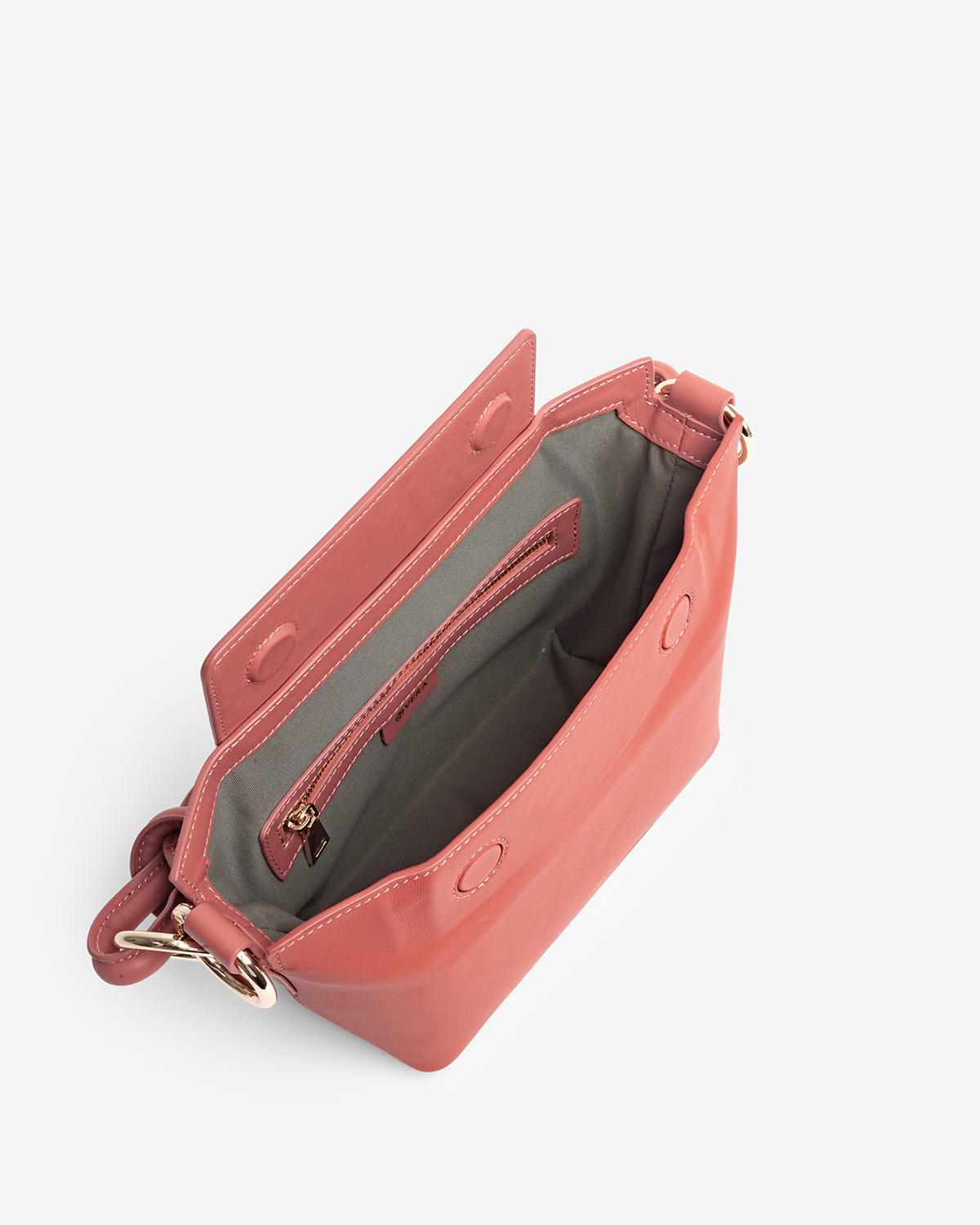 กระเป๋าคล้องไหล่และสะพายข้างหนังแท้ VERA COCO box Leather Shoulder and Crossbody Bag สี Brandy Apricot