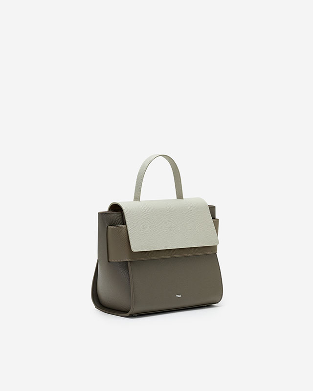 กระเป๋าถือหนังแท้ VERA Margo Leather Handbag, Size 24 สี Perfect Taupe
