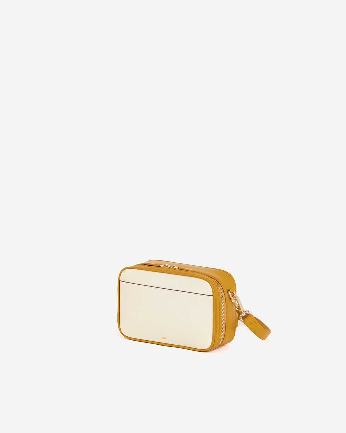กระเป๋าสะพายข้างหนังแท้ VERA Snack Box Leather Crossbody bag สี Lemon Tart